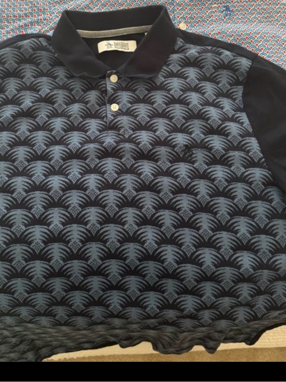 Mens Penguin Polo. Size L.